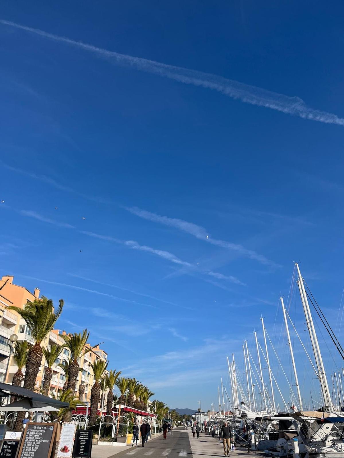 Port De - 40m2 - 4 Personnes - Place De Parking Appartement *
